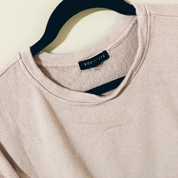 SALE Light Purple Ruffle Sleeve Sweatshirt - Picture 3 of 3